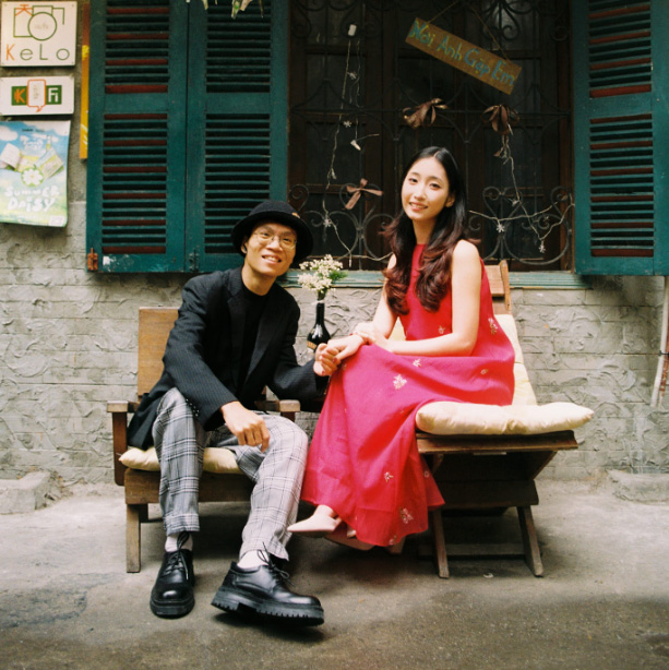 Pink Frog cùng "chị nhà"